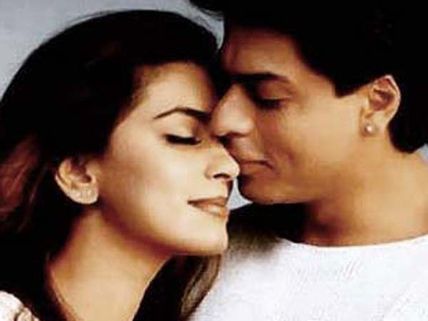 Rare-Unseen pictures of Shahrukh Khan, Juhi Chawla