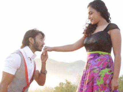 Mynaa gets good opening at Box Office
