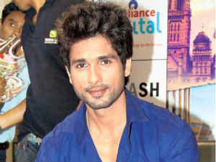 Shahid Kapoor targets his birthday as a deadline