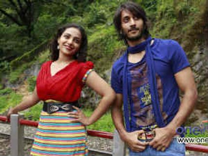 Srinagar Kitty lauds Chetan's Mynaa