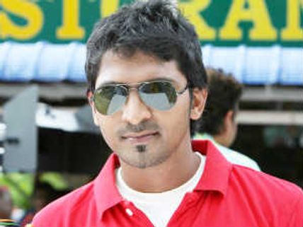 Vaibhav to play lead in Pizza 2: Villa