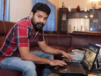 Ameer rakes up Vishwaroopam controversy again