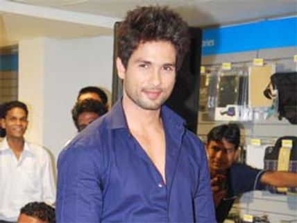 Shahid Kapoor to get a rougher look in Rambo Rajkumar