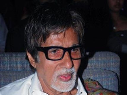 Big B traces progress of Indian cinema in 100 years