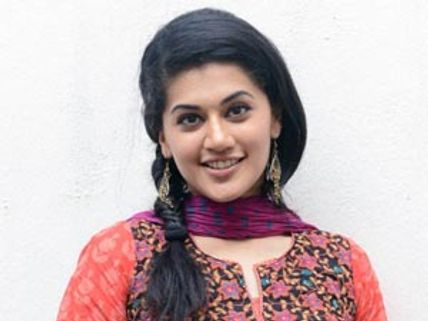 Shooting for 'Chashme Baddoor' was like a paid holiday: Tapasee