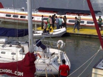 Surya's fierce stunt scene in Singam 2