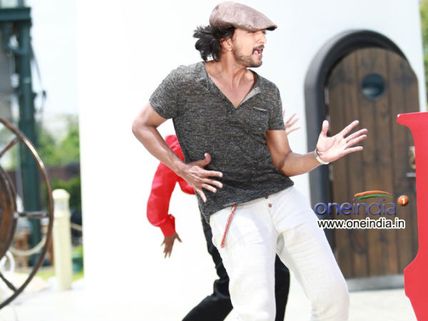 Bachchan makes earth-shattering business at Box Office