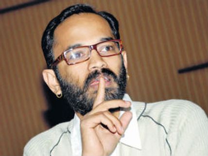 Director Guruprasad signs his third film!