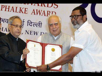 Photos: Malayalam stars receive National Film Awards