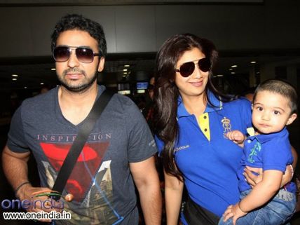See Picture: Shilpa Shetty spotted with son Viaan at Mumbai Airport