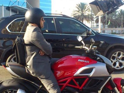 Ajith, Nayantara, Taapasee have fun!