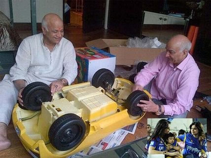 Shilpa's 1 yr-old son gets a Lamborgini on his birthday!