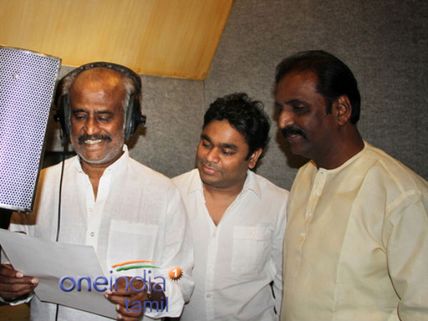 Rajinikanth sings a Hindi song