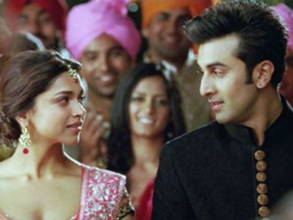 Deepika Padukone signed YJHD before reading script, courtesy ex-beau Ranbir