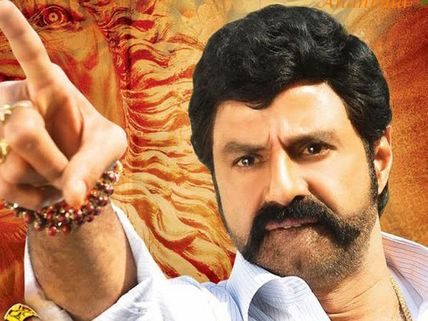 Hundreds flock to Balakrishna's residence to wish him on his b'day 
