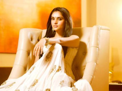 Ramya sues a TV channel