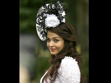 Pictures: Aishwarya Rai Bachchan looks Gorgeous at Royal Ascot race  