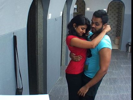 Thilak-Shweta Pandit's sparkling chemistry again