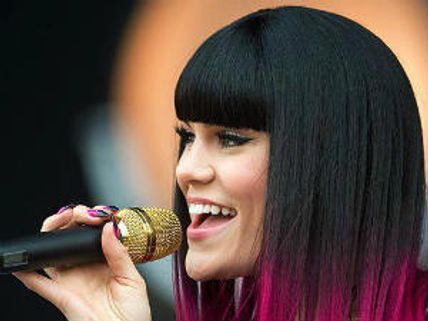 Jessie J keen to pen song for 'Fifty Shades of Grey'