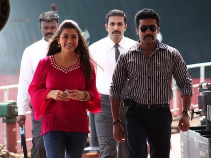 Is Hansika a second heroine for Surya in Singam 2?