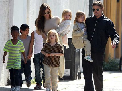 Brangelina's children want them to have themed wedding