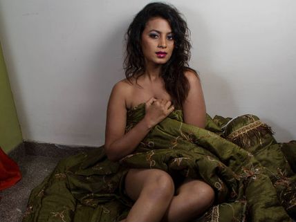 Roopa Nataraj's Mysore Mallige hot photos create controversy