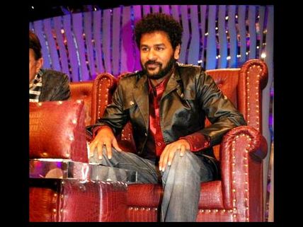 Prabhu Deva to direct Sanjay Dutt's next production