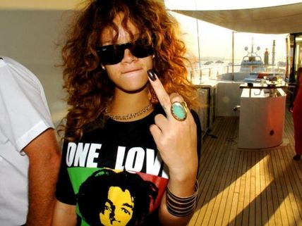 Angry Fans Throw Food at Rihanna