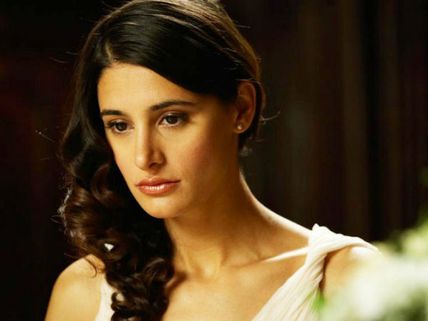 Did Nargis Fakhri Go Crazy Over Rumours?