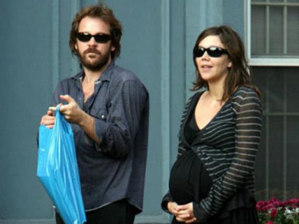 Maggie Gyllenhaal Works At Organic Food Shop