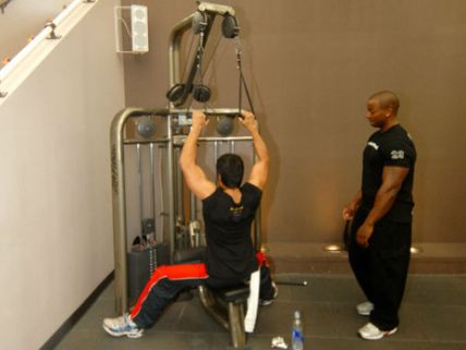 Ram Charan Trained Under Australian Fitness Expert For Zanjeer