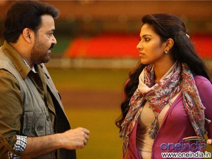 Mallu Girl Amala Paul - The Rising Star In Kollywood