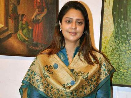 There Are Few Offers Coming My Way: Nagma