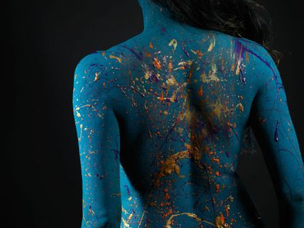 Pics: Veena Malik's Body Painted By International Artist