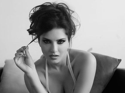 Sunny Leone Steps Ahead In Jackpot
