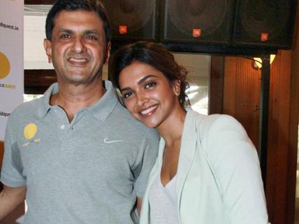 Deepika Padukone's Father At Happy New Year's Party In Dubai