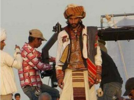 See Pic: Check Out Ranveer Singh's First Look From Ram Leela