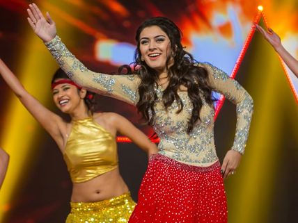 Hansika Loses Wait; Looks Sexy In New Look
