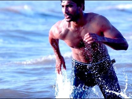 Bigg Boss 7 Supermodel-Wild-Card-Entry Asif Azim Excited To....