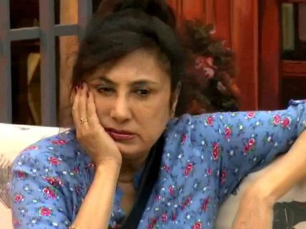 Anita Advani Eliminated From Bigg Boss 7 House By Salman Khan 