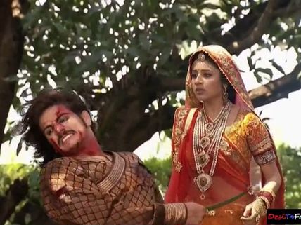 Jodha Akbar: Jodha Puts Jalal's Life In Danger, Gets A Tight Slap From Ruks!