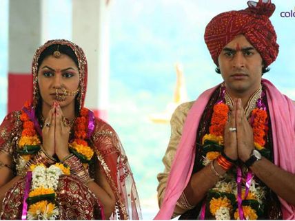 Balika Vadhu: Anandi-Shiv's Relationship In Trouble?