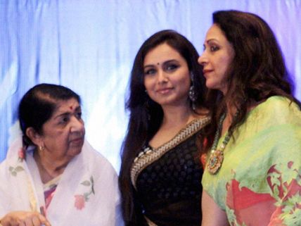 Rani Mukherjee Does Not Want To Talk About Yash Chopra In Past Tense 