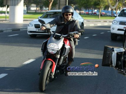 Arrambam Preview - Ajith Guarantees Thunderous Opening At Box Office
