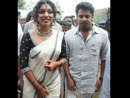 Pictures: Aashiq Abu-Rima Kallingal Enter Wedlock