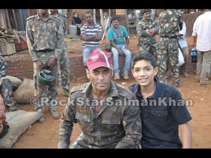 Pics: Salman Khan's New Avatar In Jai Ho!