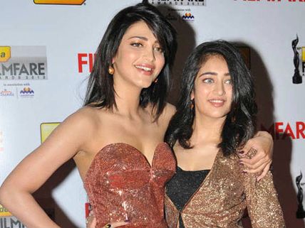 Akshara Hassan To Make Her Debut Opposite Dhanush, Amitabh Bachchan