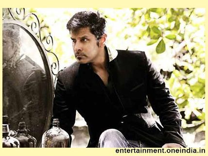 Vikram Is All Praise For Drishyam!