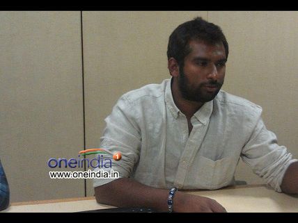 Suni Denies Writing Dialogues For Puneet's Ninnindale