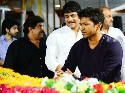 Photos: Puneet Rajkumar Pays Last Respect To Akkineni Nageswara Rao (ANR)